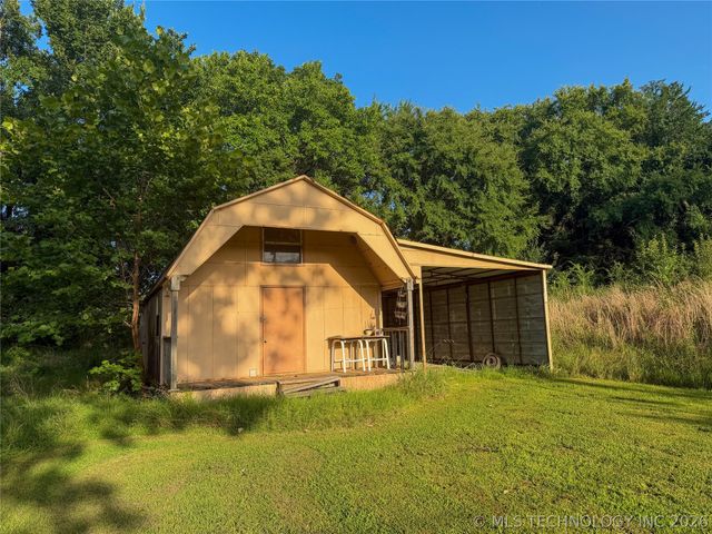 607 NE Bluff, Tamaha, OK 74462