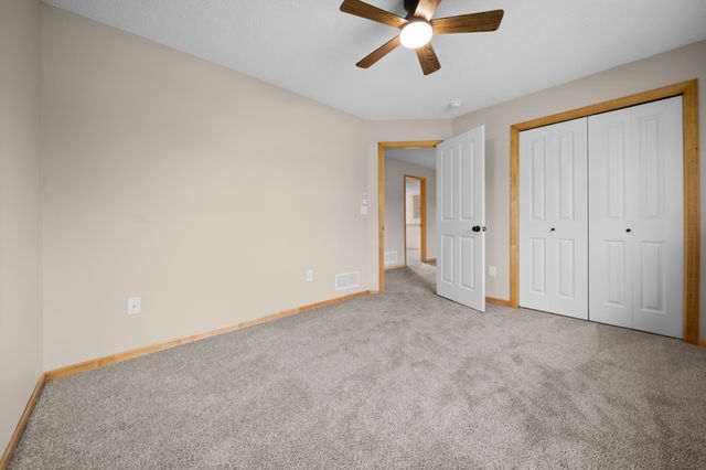 808 Lindsey Lane, Belle Plaine, MN 56011