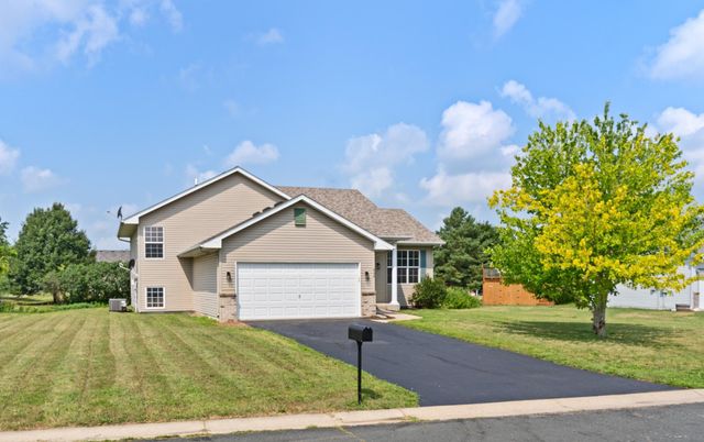 808 Lindsey Lane, Belle Plaine, MN 56011