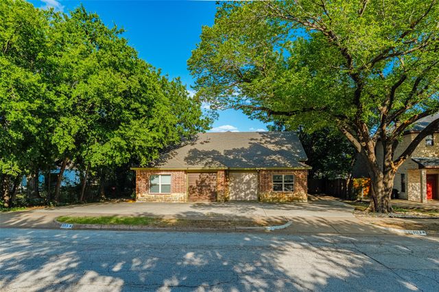 103 Del Rio Avenue B, Benbrook, TX 76126