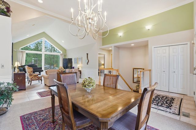 514 N DUNBARTON OAKS Ln, Liberty Lake, WA 99019