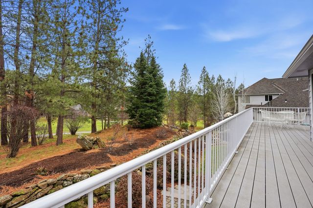 514 N DUNBARTON OAKS Ln, Liberty Lake, WA 99019