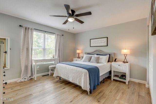 220 Old Siam Road, Elizabethton, TN 37643