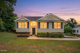 220 Old Siam Road, Elizabethton, TN 37643