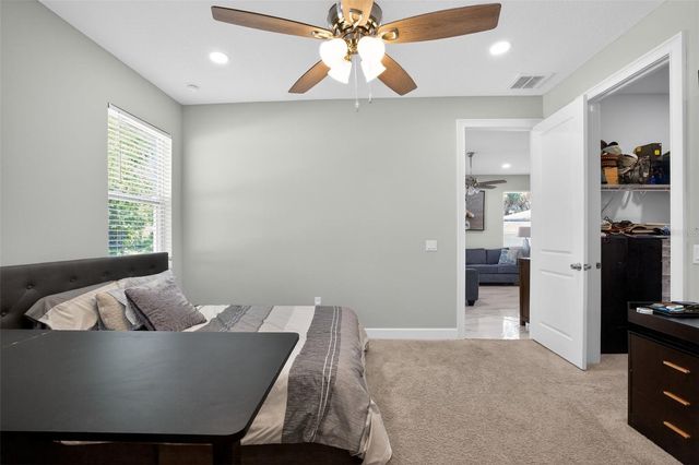 711 28TH AVENUE S, St Petersburg, FL 33705