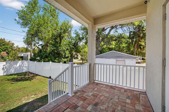 711 28TH AVENUE S, St Petersburg, FL 33705