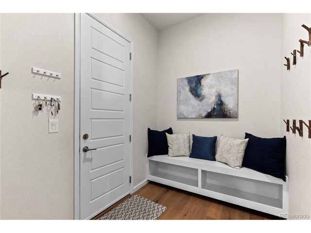 6685 Kenzie Cir, Castle Pines, CO 80108