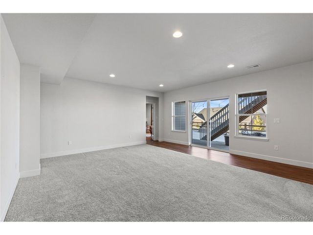 6685 Kenzie Cir, Castle Pines, CO 80108