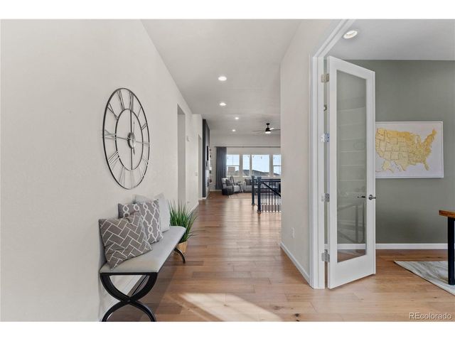 6685 Kenzie Cir, Castle Pines, CO 80108