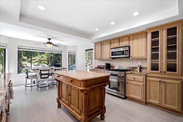 75720 Mclachlin Circle, Palm Desert, CA 92211