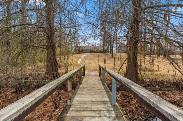 615 Private Road 5881, Yantis, TX 75497