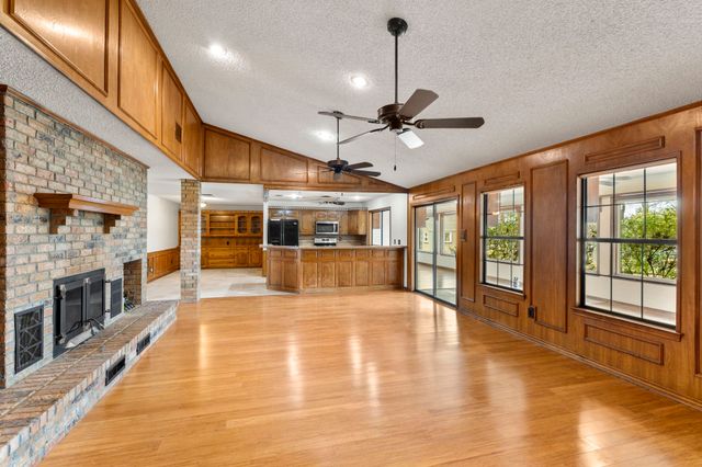 615 Private Road 5881, Yantis, TX 75497