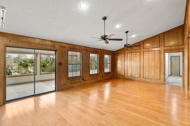 615 Private Road 5881, Yantis, TX 75497