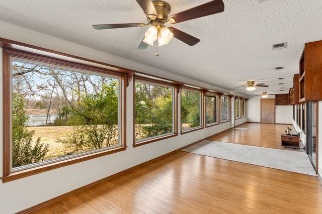 615 Private Road 5881, Yantis, TX 75497