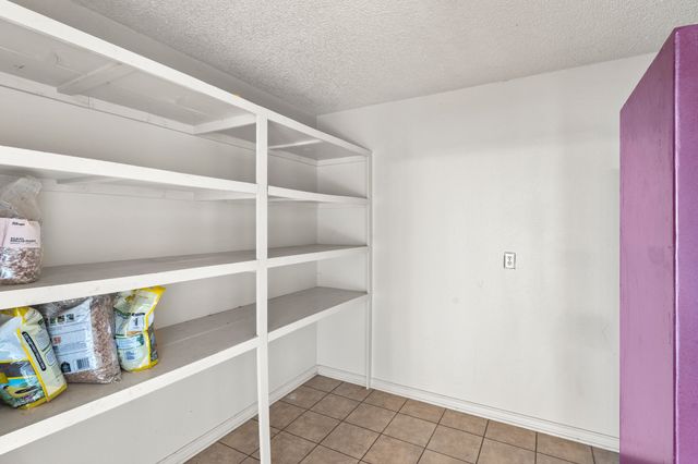 615 Private Road 5881, Yantis, TX 75497