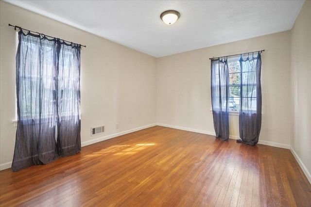 443 W 28th Ave, Spokane, WA 99203