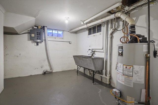 443 W 28th Ave, Spokane, WA 99203
