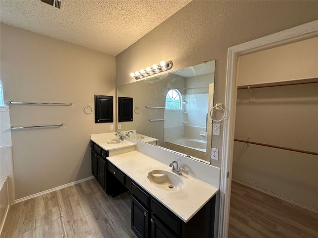 1901 Walters Drive, Plano, TX 75023