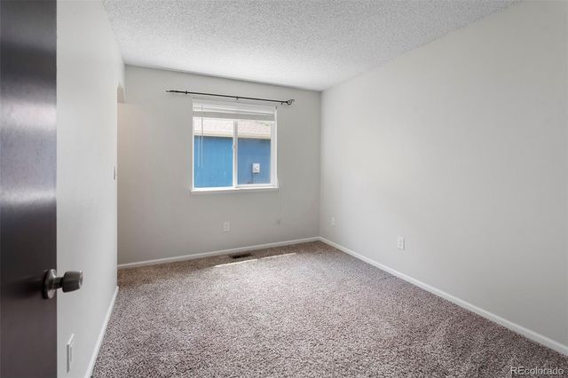2340 Redwood Avenue, Lafayette, CO 80026