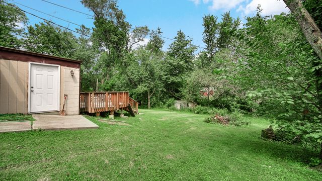 51 Deerpath Road, Merrillville, IN 46410
