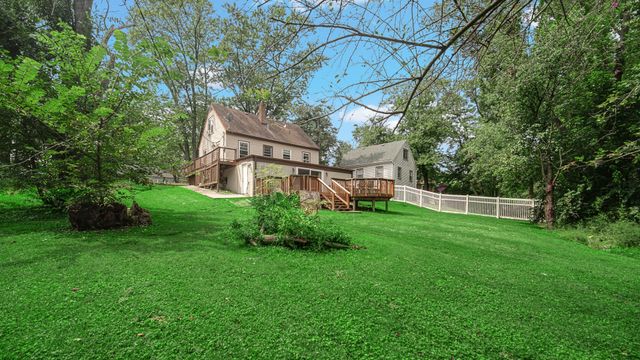 51 Deerpath Road, Merrillville, IN 46410