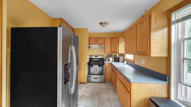 51 Deerpath Road, Merrillville, IN 46410