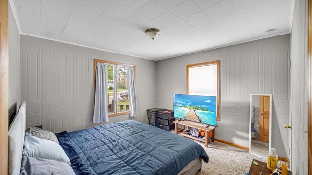 51 Deerpath Road, Merrillville, IN 46410