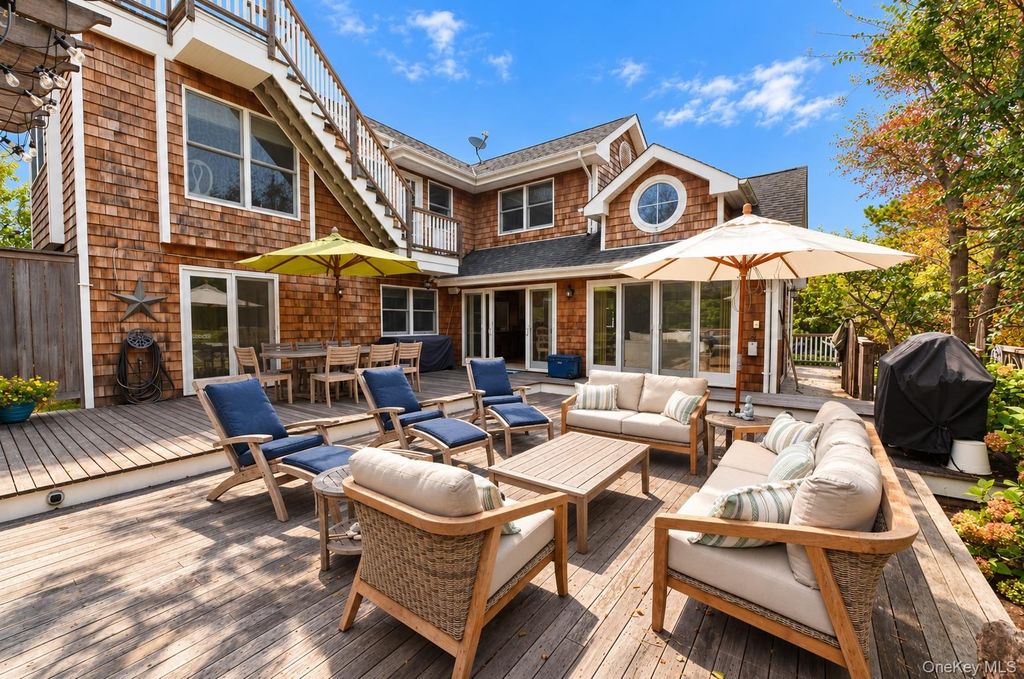 35 Gale Avenue, Seaview, NY 11770 — exterior