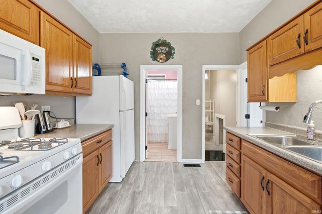 311 S Johnson Street, Garrett, IN 46738