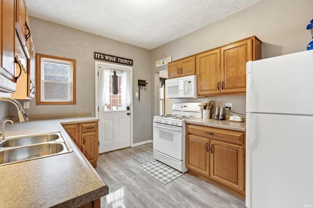 311 S Johnson Street, Garrett, IN 46738