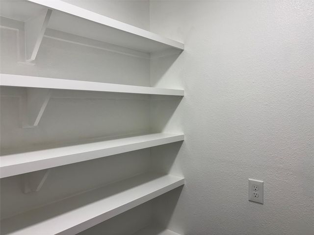 802 Victoria Street, Navasota, TX 77868