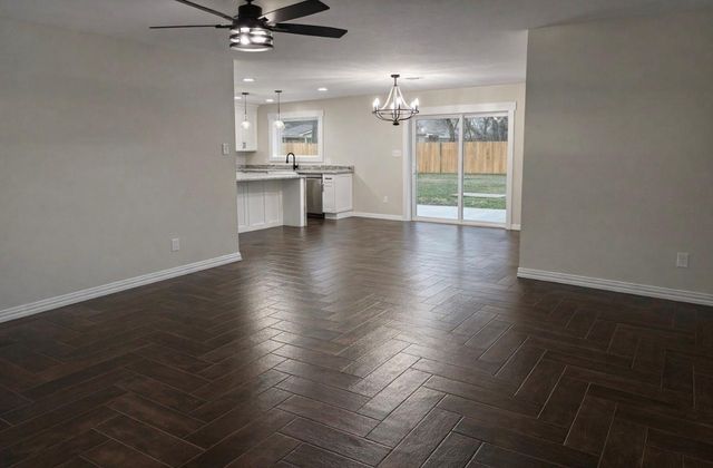 802 Victoria Street, Navasota, TX 77868