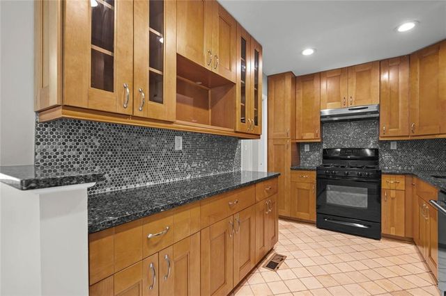 1342 Atterberry Place, Decatur, GA 30033