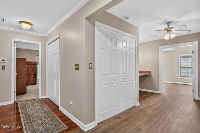 1118 Clute Crest Lane, Niskayuna, NY 12309