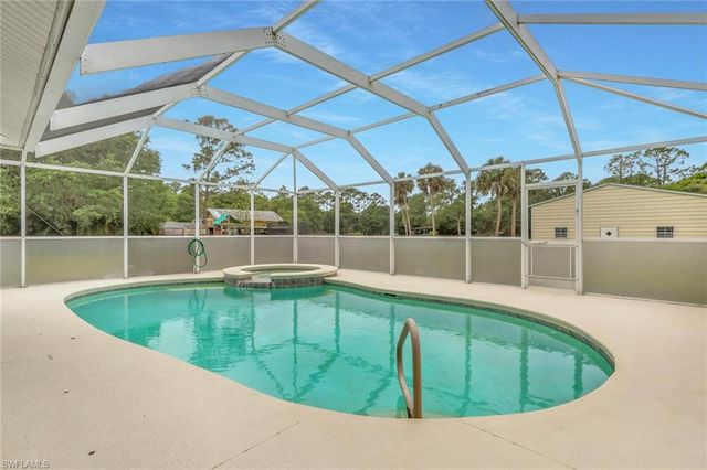 4700 Skates CIR, Fort Myers, FL 33905