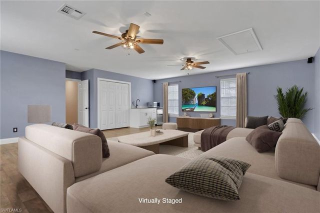 4700 Skates CIR, Fort Myers, FL 33905