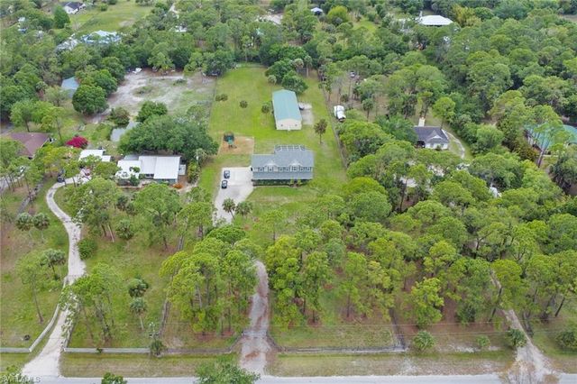 4700 Skates CIR, Fort Myers, FL 33905