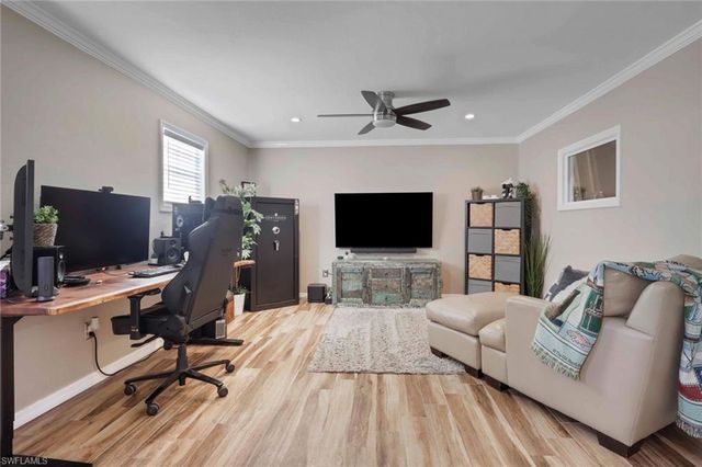 4700 Skates CIR, Fort Myers, FL 33905