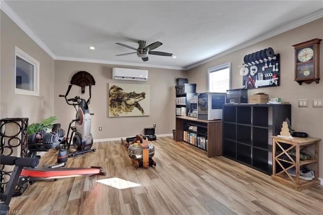 4700 Skates CIR, Fort Myers, FL 33905