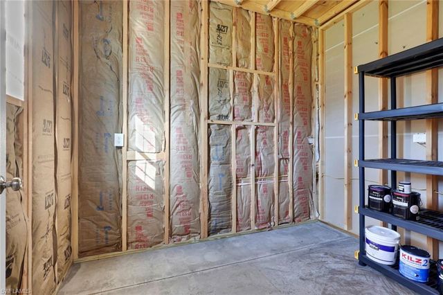 4700 Skates CIR, Fort Myers, FL 33905