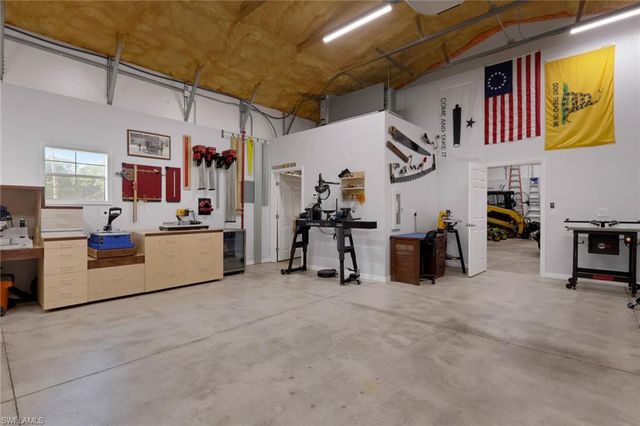 4700 Skates CIR, Fort Myers, FL 33905