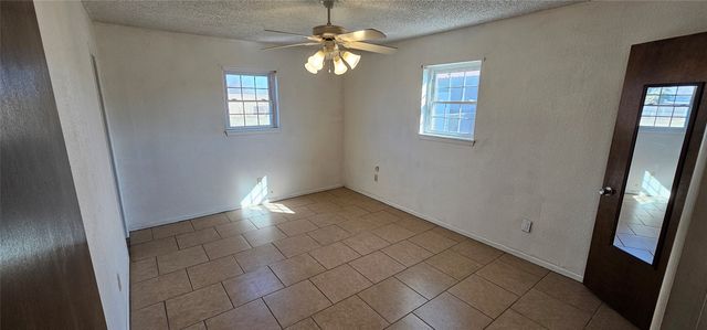 9 Santa Fe Drive, Tuscola, TX 79562