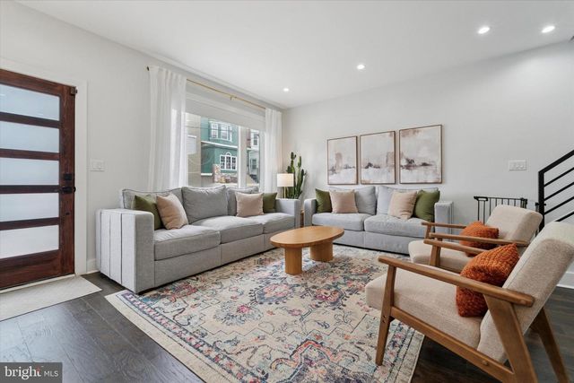 73 E SHARPNACK ST, Philadelphia, PA 19119