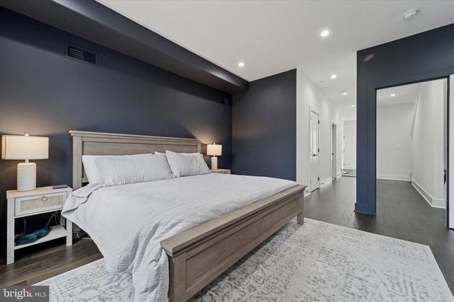 73 E SHARPNACK ST, Philadelphia, PA 19119