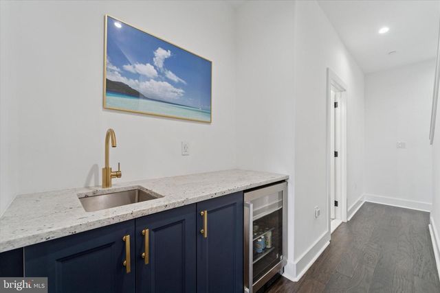 73 E SHARPNACK ST, Philadelphia, PA 19119