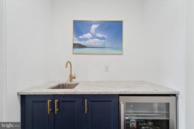 73 E SHARPNACK ST, Philadelphia, PA 19119