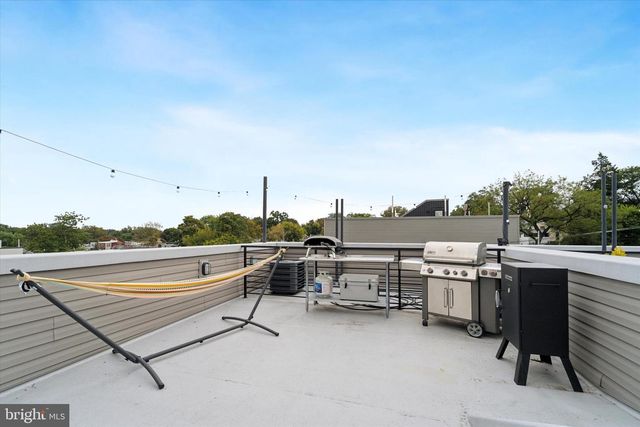 73 E SHARPNACK ST, Philadelphia, PA 19119