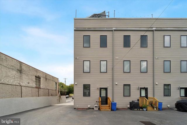 73 E SHARPNACK ST, Philadelphia, PA 19119