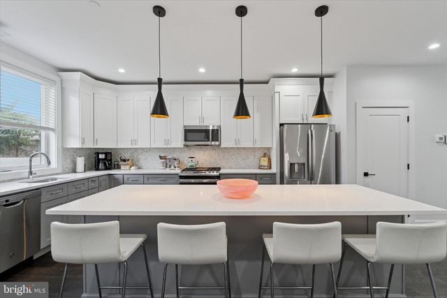 73 E SHARPNACK ST, Philadelphia, PA 19119