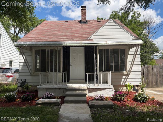 6760 Warwick Street, Detroit, MI 48228